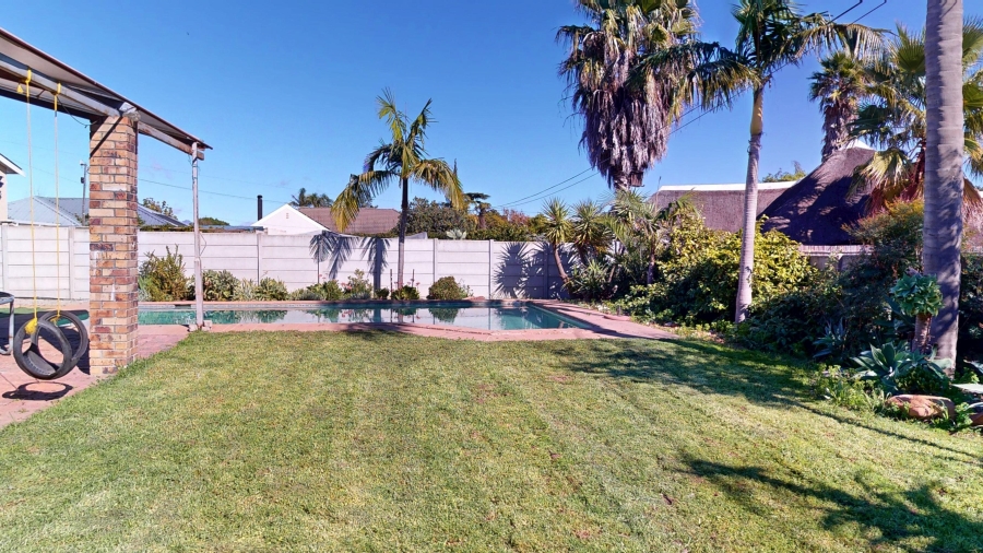 4 Bedroom Property for Sale in Wellington North Western Cape